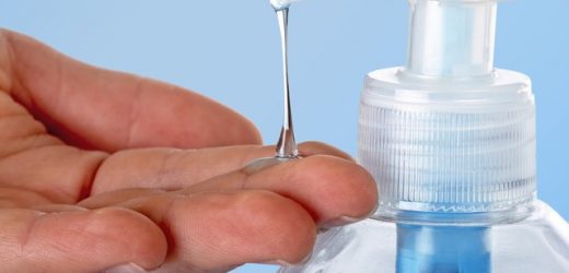 Thu hồi trên toàn quốc Sữa rửa tay sạch khuẩn Dr. Clean Hương dâu