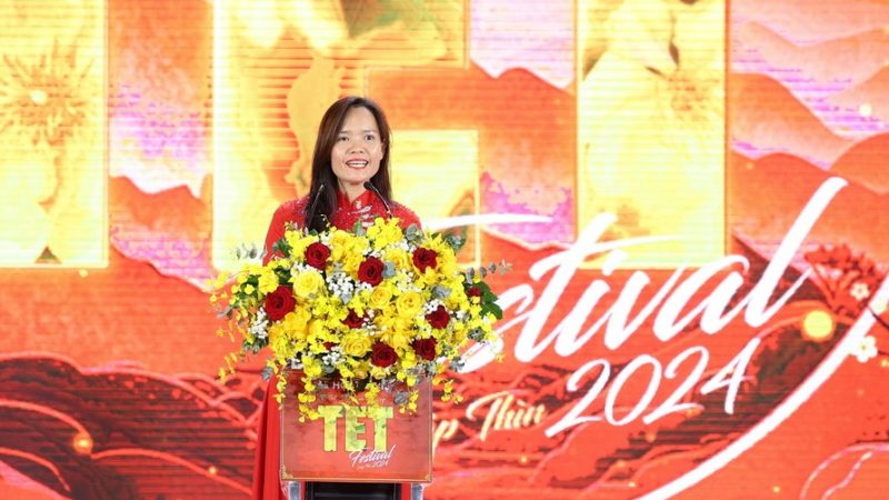 Lễ hội Tết Việt cùng Chinsu san sẻ yêu thương đến cộng đồng