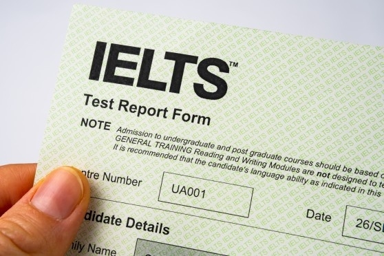 Bộ GD&ĐT yêu cầu địa phương dừng tuyển thẳng lớp 10 bằng chứng chỉ IELTS
