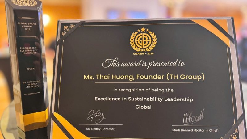 Anh hùng Lao động Thái Hương được vinh danh Nhà lãnh đạo phát triển bền vững