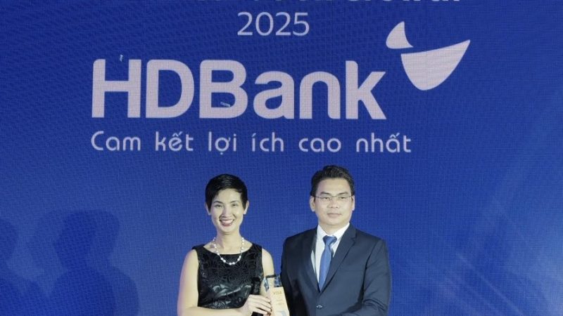 HDBank lập cú đúp giải thưởng từ Visa, ghi dấu hành trình số hóa toàn diện và nâng tầm trải nghiệm khách hàng