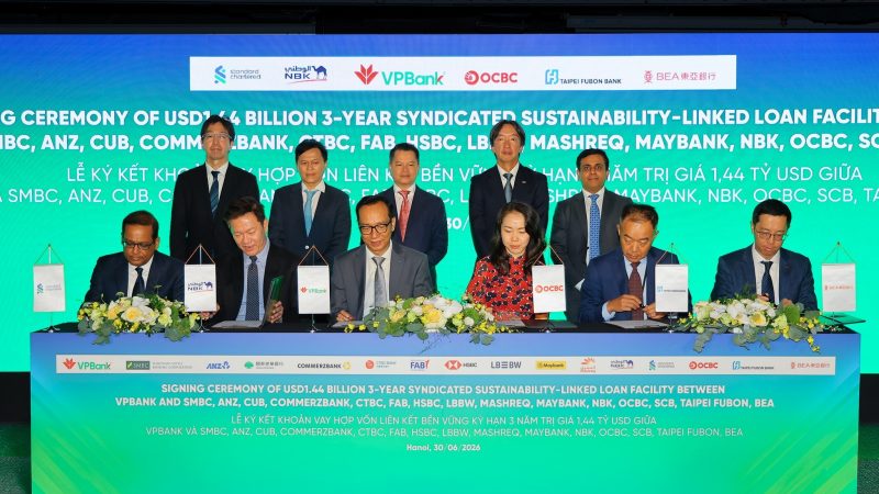 VPBank ký kết khoản vay hợp vốn liên kết bền vững đầu tiên trị giá 1,44 tỷ USD