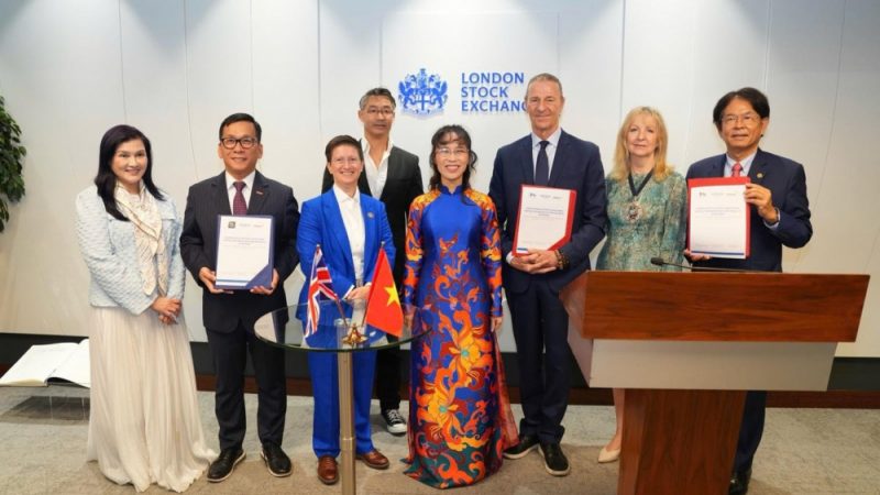 Ngân hàng HDBank ký hợp tác với Sở giao dịch chứng khoán London, Dragon Capital