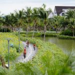 Hành trình đến trường giữa xanh tươi của trẻ tại các đại đô thị Ecopark